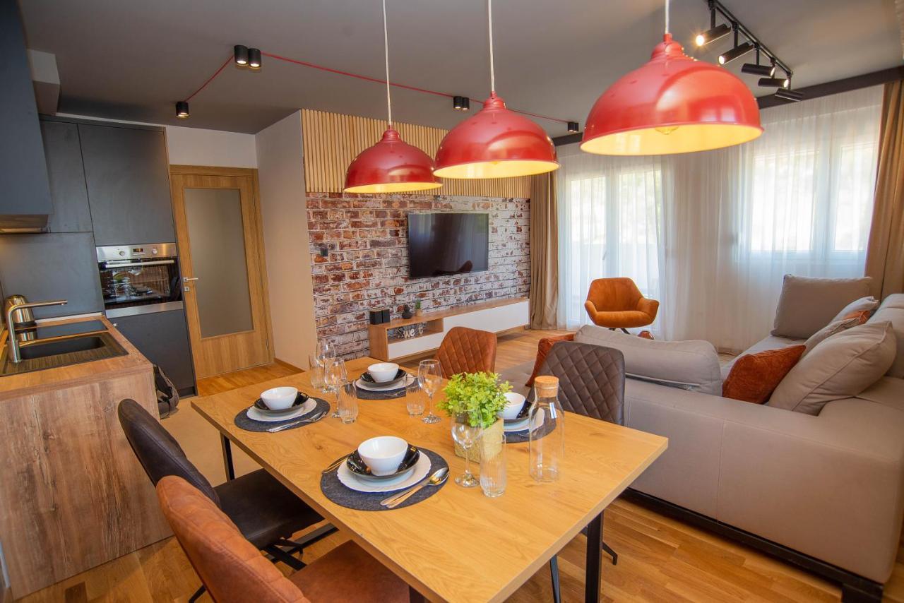 Stylish Two Bedroom Apartment At Ljubovic-Hill Park Podgorica Luaran gambar