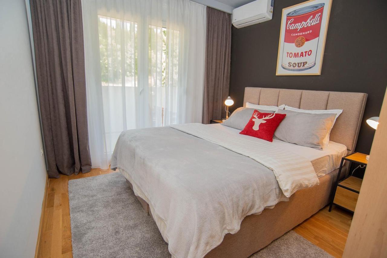 Stylish Two Bedroom Apartment At Ljubovic-Hill Park Podgorica Luaran gambar